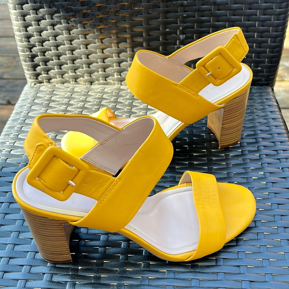NEW YELLOW HEELS 💛
